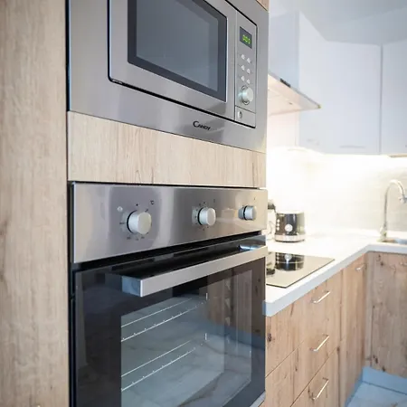 Seaside 2 Bedroom Modern Family Friendly Flat Apartman San Pawl il-Baħar