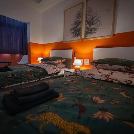 Seaside 2 Bedroom Modern Family Friendly Flat St. Paul's Bay