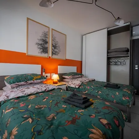 Seaside 2 Bedroom Modern Family Friendly Flat 아파트 세인트폴스베이
